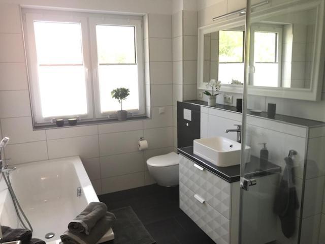 Top-Ferienwohnung Bei Berlin, Bis 3 Gaeste, Terrasse Und Garten Bestensee Kültér fotó